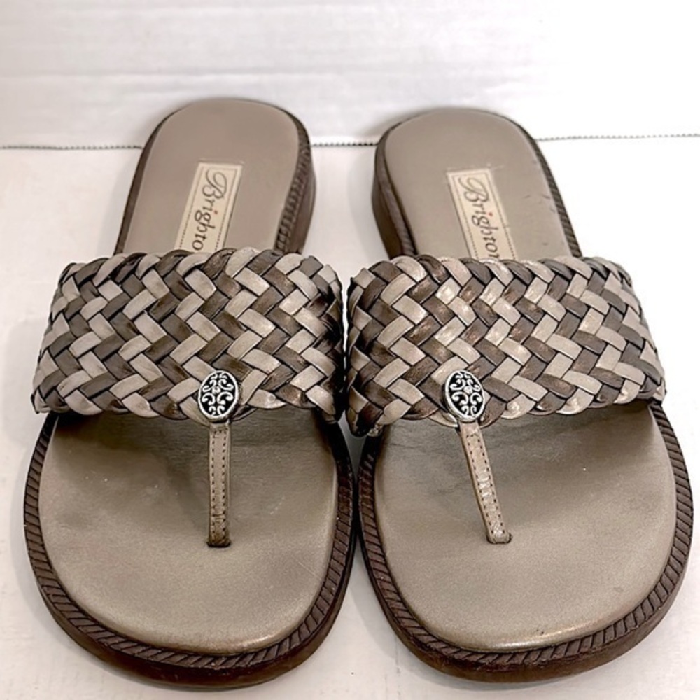 Brighton Orion silver and gray Sandals with Woven Strap and Thong Design EUC